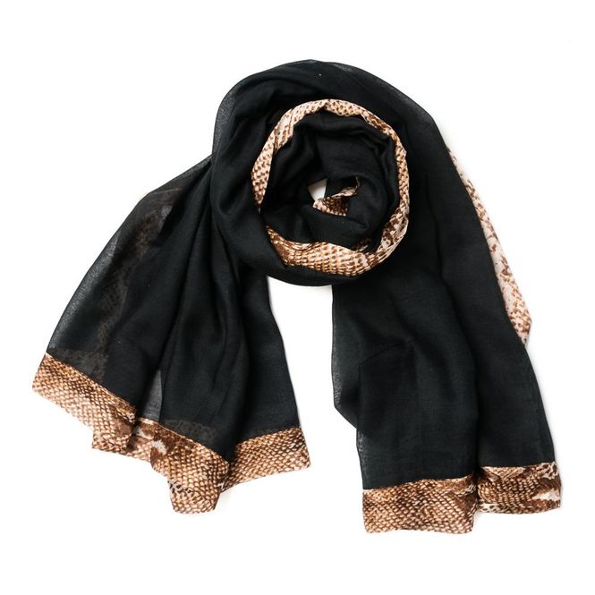 Hovedbilde Star Collection Skjerf Sort Med Snakeprintet Kant