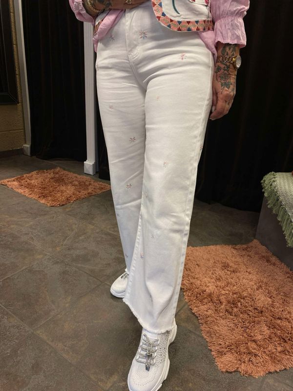 Qnuz Daisy White Jeans Embrodery